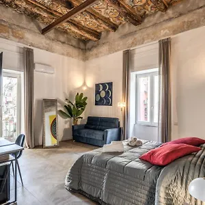 Boutique Spagnoli Gasthof Neapel